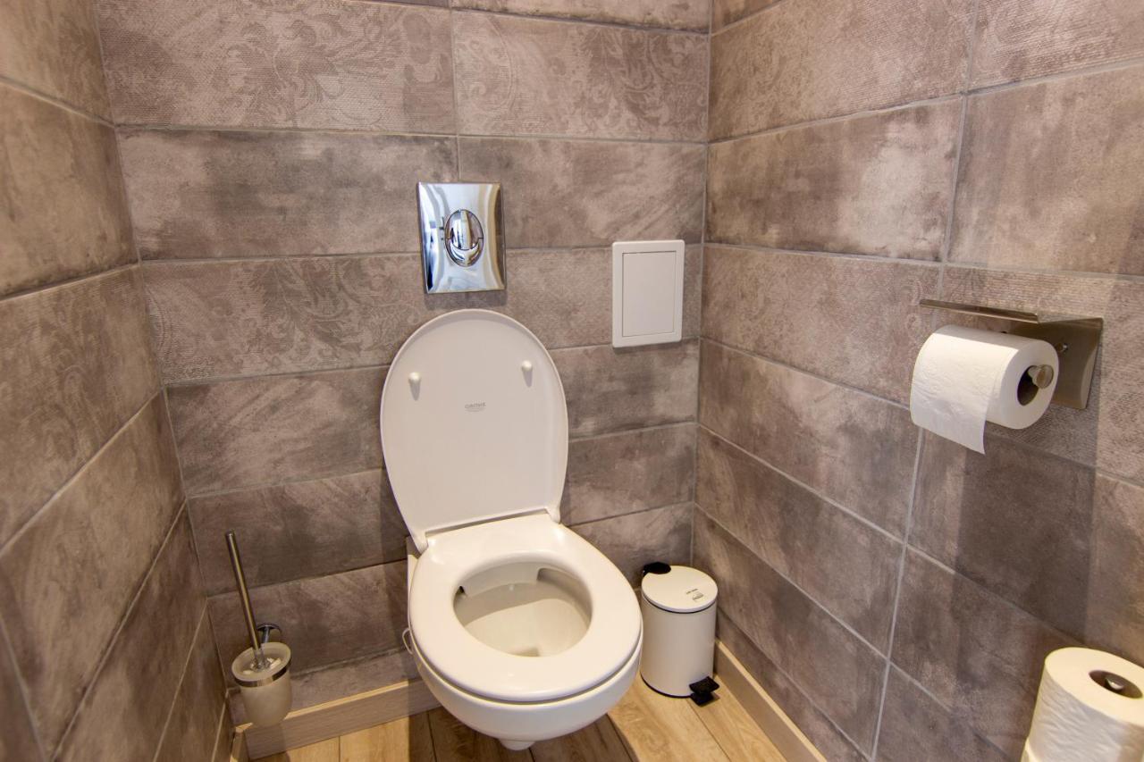 Cocon D'Hiver - Netflix & Wifi - Parking Gratuit - Check-In 24H24 - Kit Bebe Inclus - Emplacement Velos - Goodmarning Châlons-en-Champagne Buitenkant foto