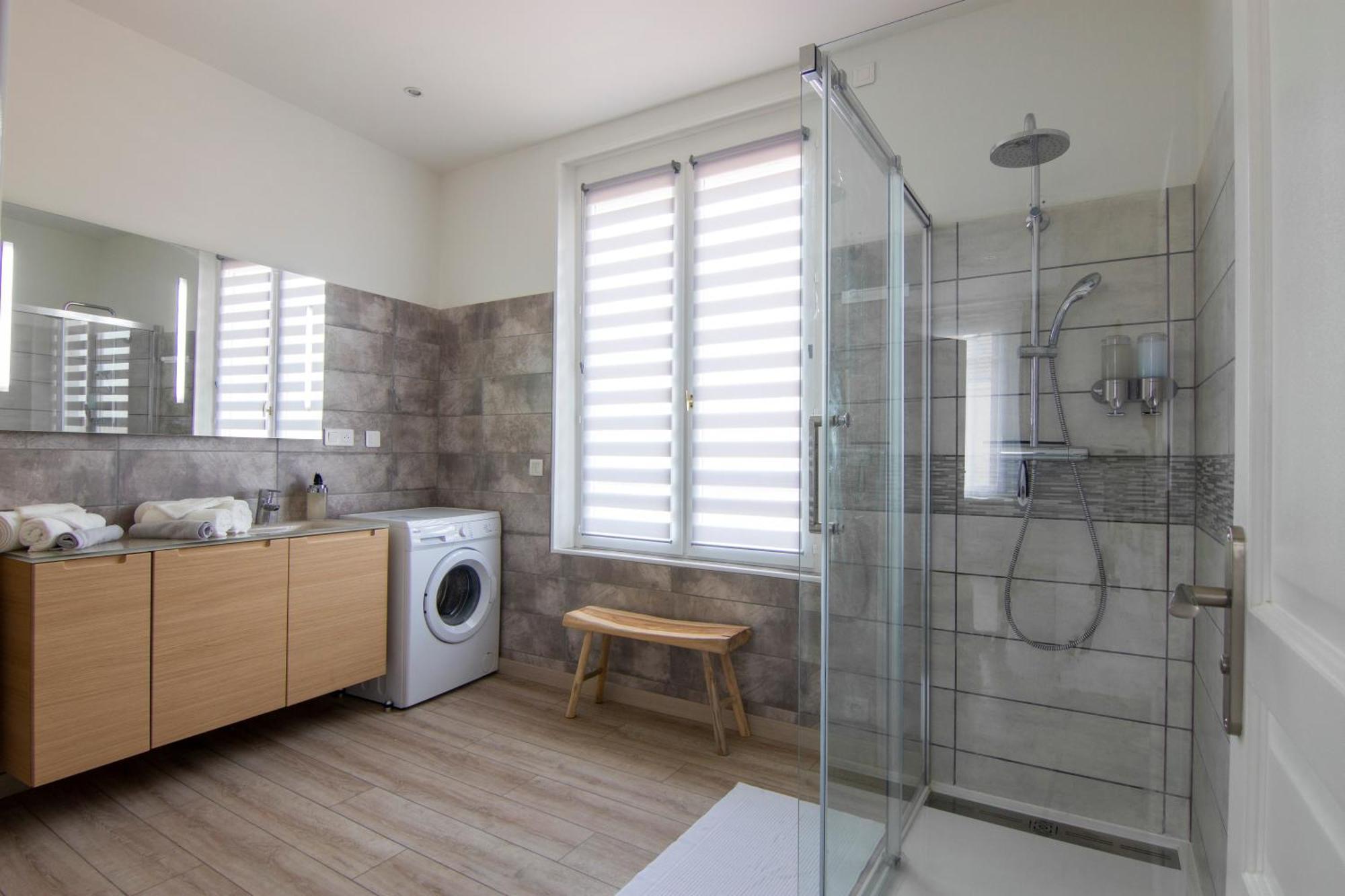 Cocon D'Hiver - Netflix & Wifi - Parking Gratuit - Check-In 24H24 - Kit Bebe Inclus - Emplacement Velos - Goodmarning Châlons-en-Champagne Buitenkant foto