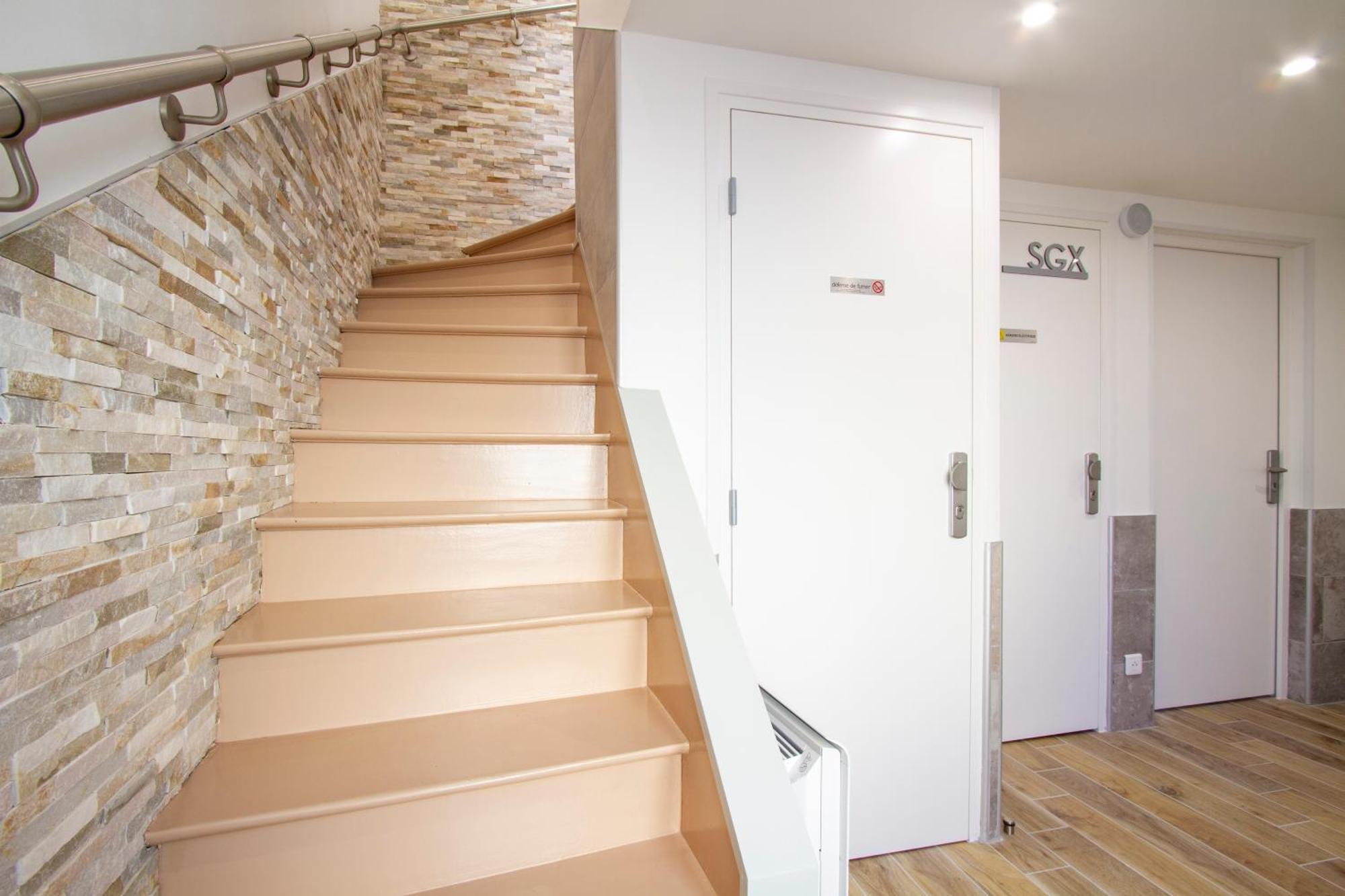 Cocon D'Hiver - Netflix & Wifi - Parking Gratuit - Check-In 24H24 - Kit Bebe Inclus - Emplacement Velos - Goodmarning Châlons-en-Champagne Buitenkant foto
